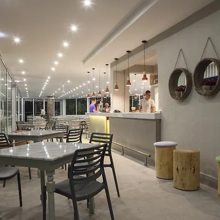 Kriamos Blue Otel 3*