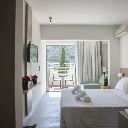 Hotel Kriamos Blue 3*