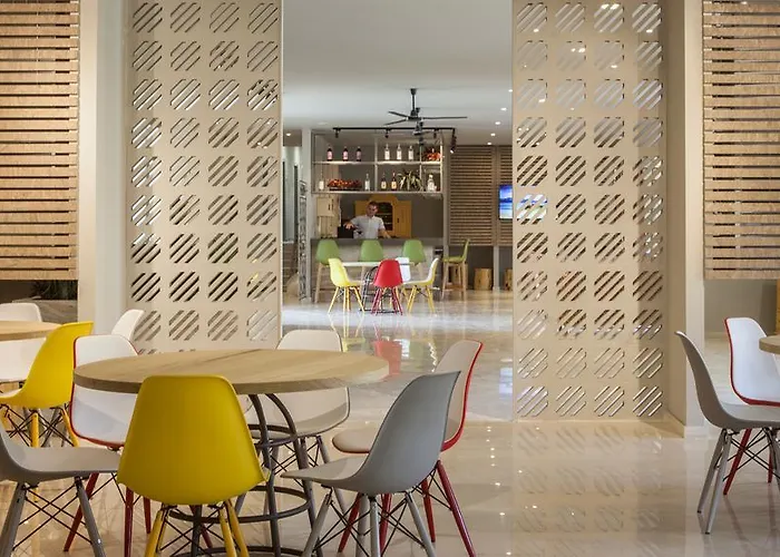 Kriamos Blue Фалираки