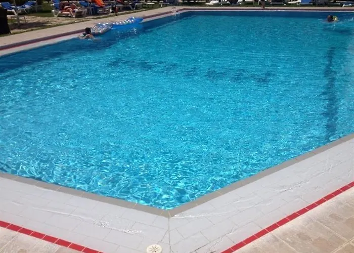 Kriamos Blue Отель Фалираки