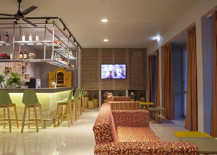 Hotell Kriamos Blue 3*