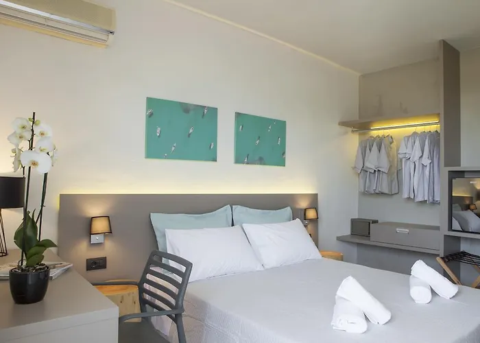 Hotell Kriamos Blue 3*